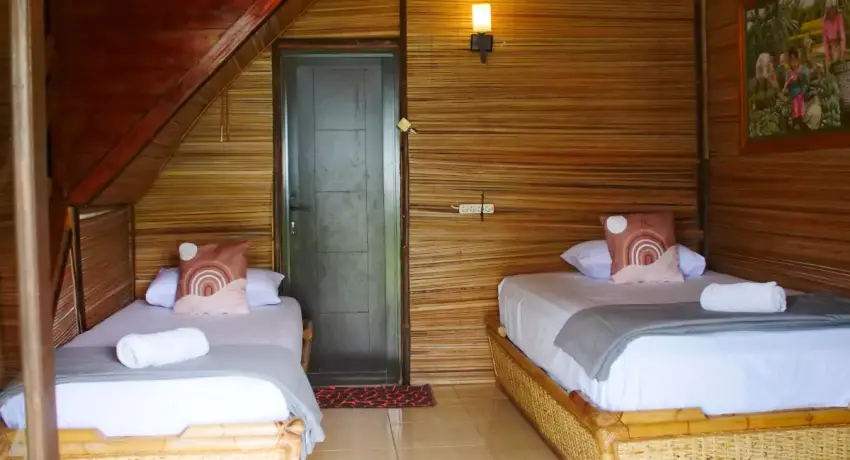 Family Room / Bungalow